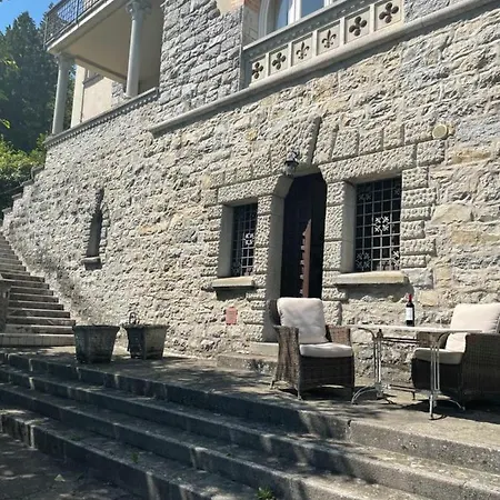 Casa Serena - Bellagio 아파트 시벤나
